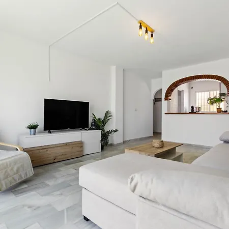 Erisa 29 By Ivi Real Estate * توريمولينوس