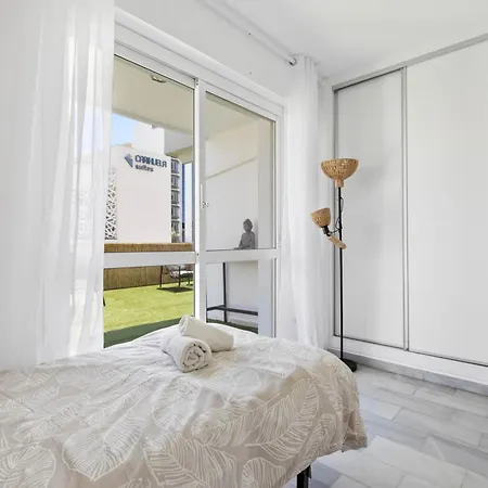 Апартаменти Erisa 29 By Ivi Real Estate Торремолінос
